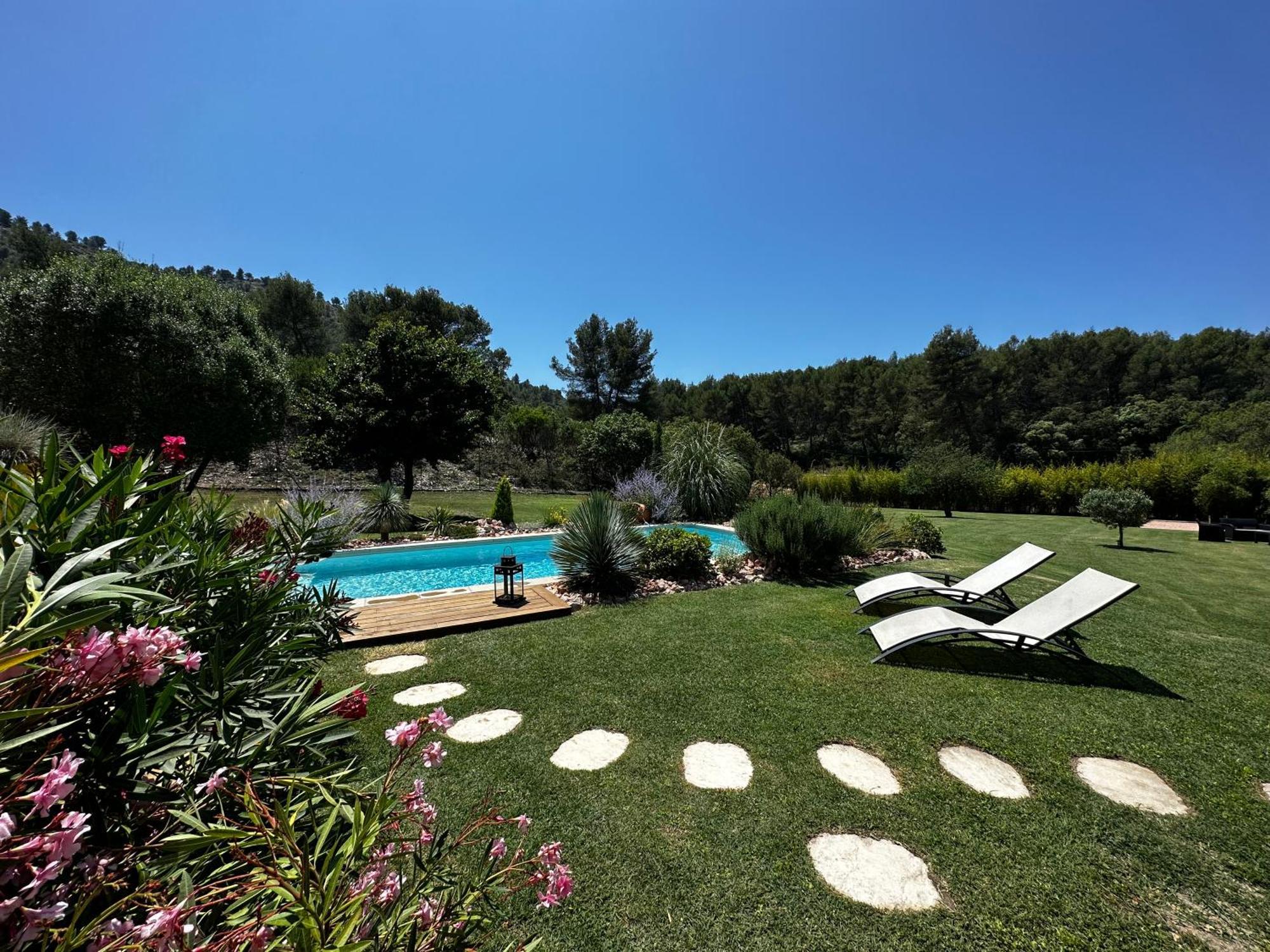 Les Prairies De Fenestrelle Spa & Piscine Au Calme Aubagne Exterior photo